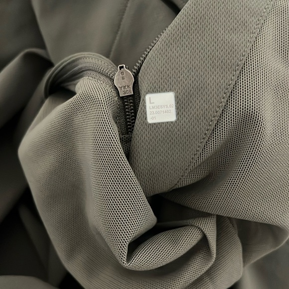 Lululemon Cargo Pocket Shirt Jacket Size Large - Picture 9 of 11